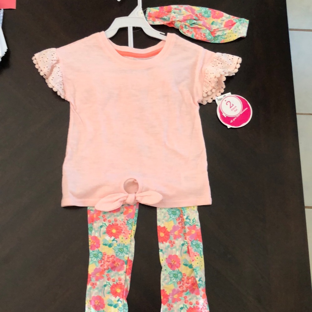 NWT! Precious, Matching Short Sleeve Top & Pants Set by Nannette Kids! Size 6!
